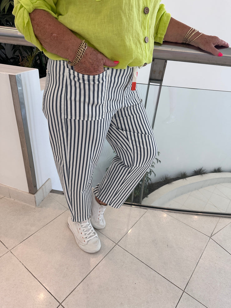 Carter Strip Barrel Jeans