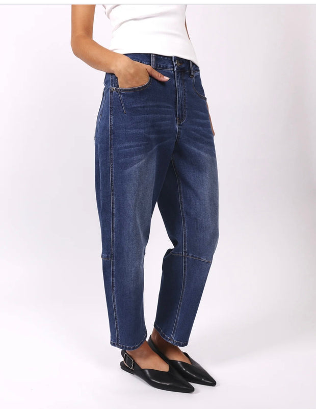 Toni Barrel Jeans