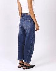Toni Barrel Jeans