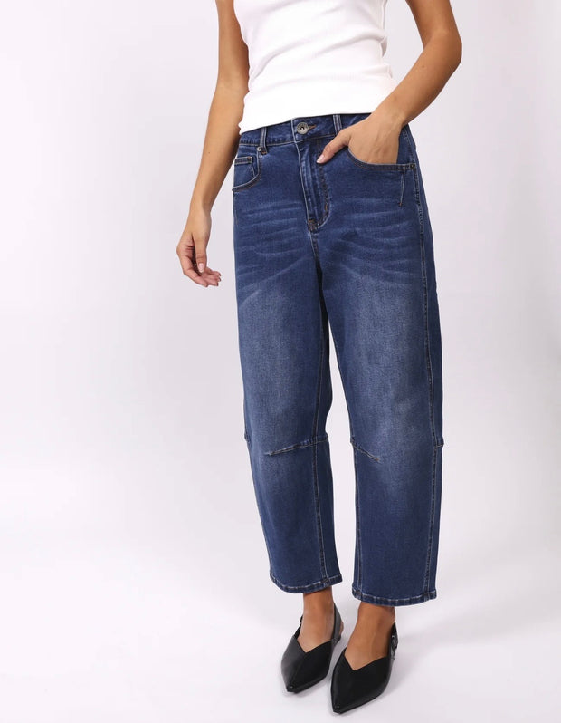 Toni Barrel Jeans