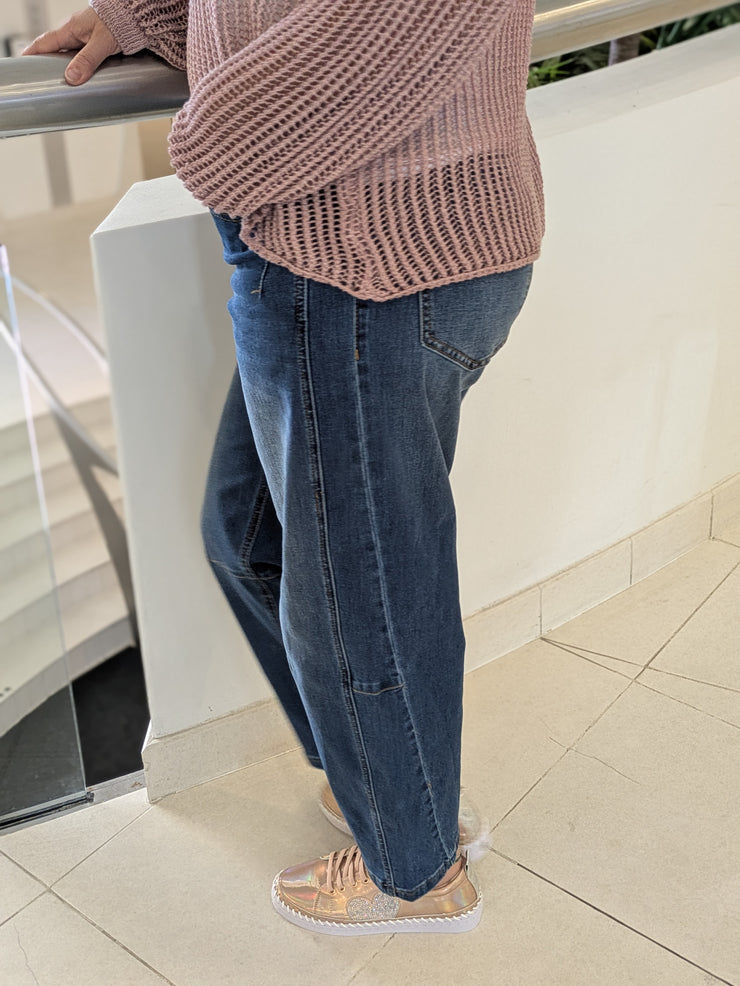 Toni Barrel Jeans